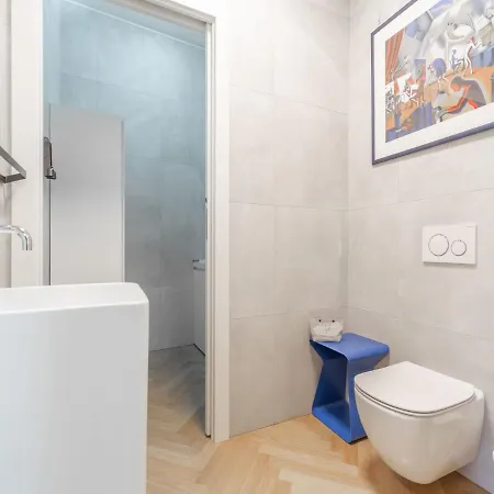 Appartamento The Best Rent - Spacious Three-bedroom With Terrace Milano
