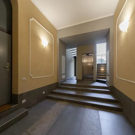 The Best Rent - Spacious Three-bedroom With Terrace Apartment